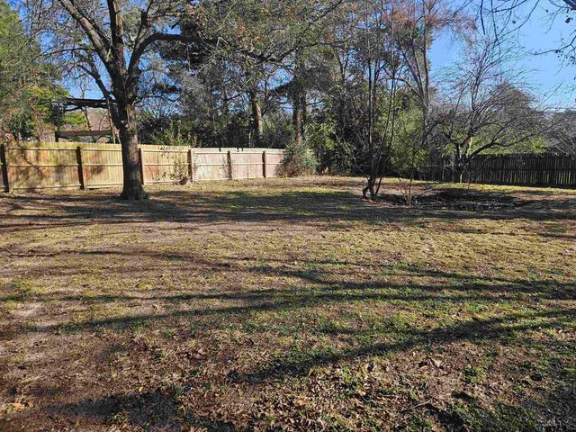 16455 Red Fern Rd, Tyler, TX 75703