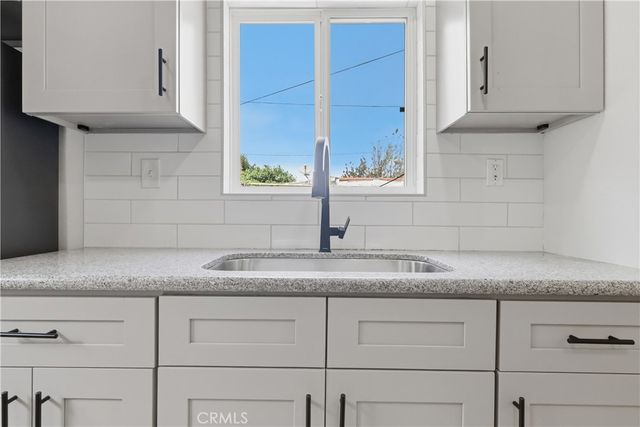 3101 W 60th, Los Angeles, CA 90043