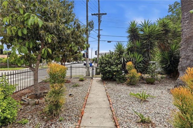 3101 W 60th, Los Angeles, CA 90043