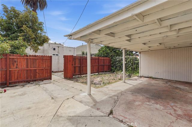3101 W 60th, Los Angeles, CA 90043