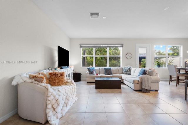 4248 Ficus Street, Hollywood, FL 33021
