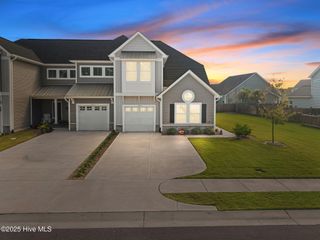 7400 Springwater Drive, Wilmington, NC 28411