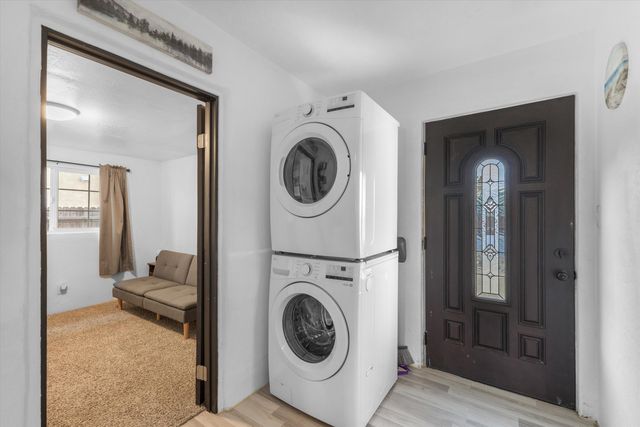 1201 High Street SE, Albuquerque, NM 87102