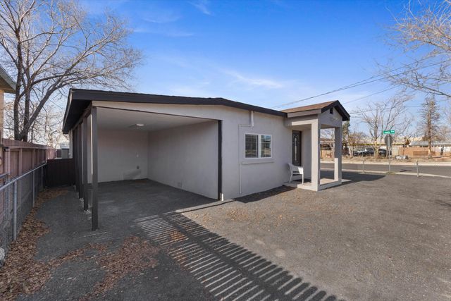 1201 High Street SE, Albuquerque, NM 87102