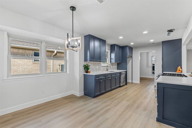 2124 Parkhaven Drive, Plano, TX 75075