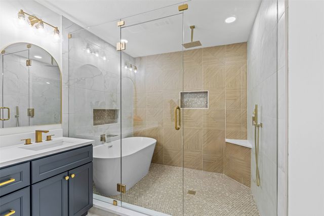 2124 Parkhaven Drive, Plano, TX 75075