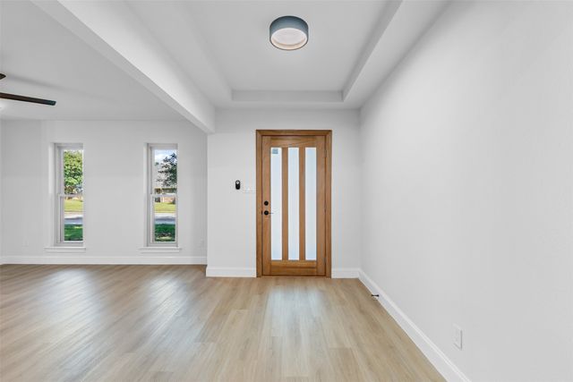 2124 Parkhaven Drive, Plano, TX 75075