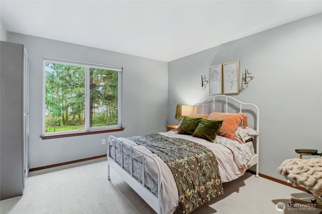 9632 Regency Loop SE, Olympia, WA 98513