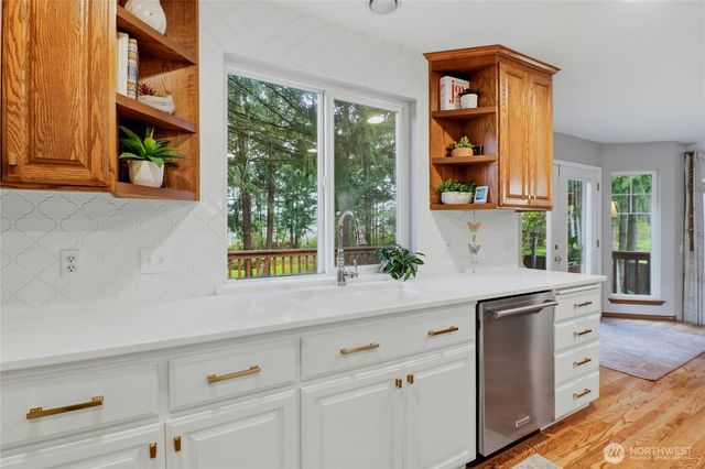 9632 Regency Loop SE, Olympia, WA 98513