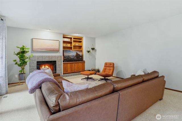 9632 Regency Loop SE, Olympia, WA 98513