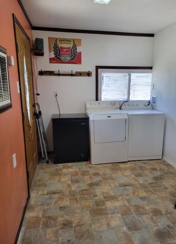 929 Pine Grove Road, Olympia, KY 40358