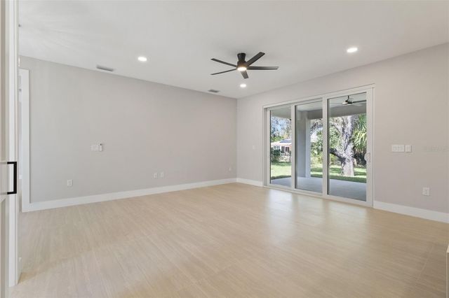 1099 CAZENOVIA STREET, Port Charlotte, FL 33952