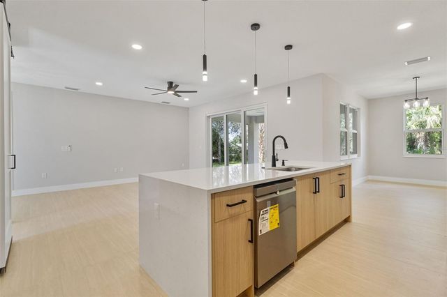 1099 CAZENOVIA STREET, Port Charlotte, FL 33952