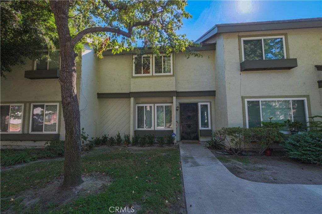 9567 Karmont Avenue, South Gate, CA 90280 — photo 3