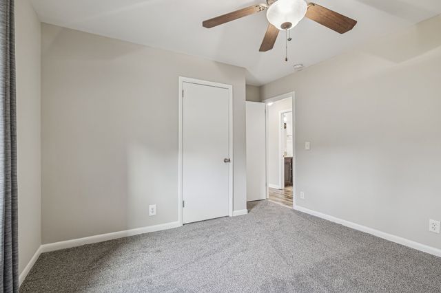 3520 Donna Kay Dr, Nashville, TN 37211