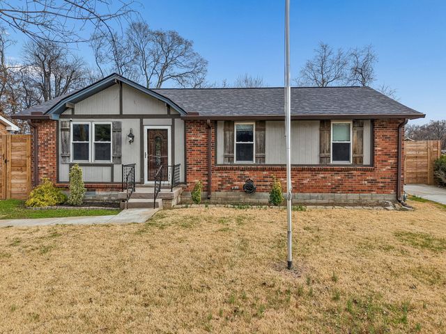 3520 Donna Kay Dr, Nashville, TN 37211