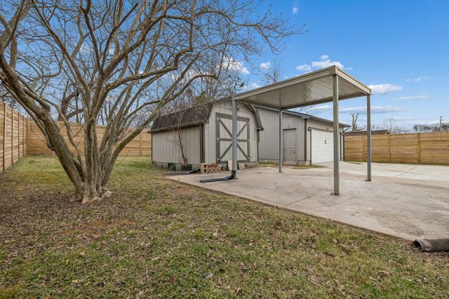 3520 Donna Kay Dr, Nashville, TN 37211