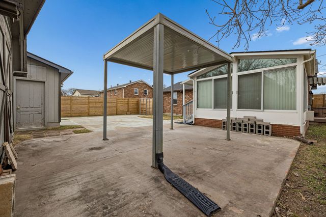 3520 Donna Kay Dr, Nashville, TN 37211