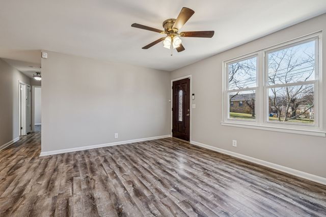 3520 Donna Kay Dr, Nashville, TN 37211