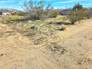 4966 1st E, Joshua Tree, CA 92252
