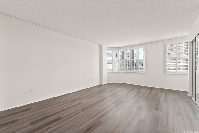 1314 Kalakaua Avenue 707, Honolulu, HI 96826