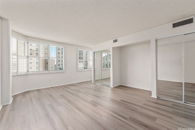 1314 Kalakaua Avenue 707, Honolulu, HI 96826