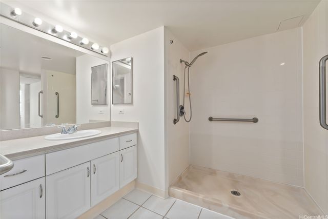 1314 Kalakaua Avenue 707, Honolulu, HI 96826