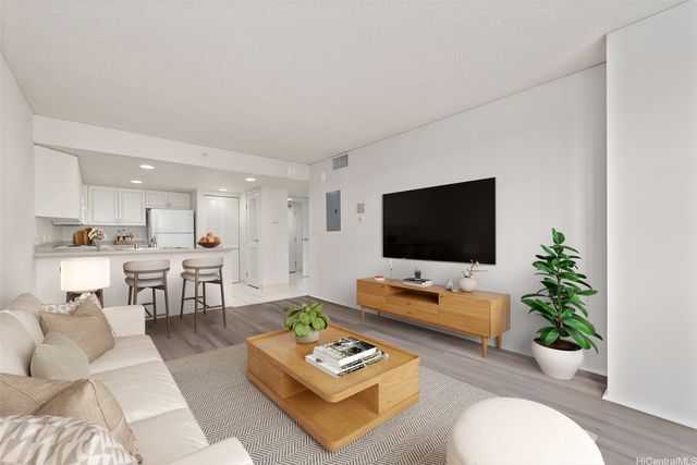 1314 Kalakaua Avenue 707, Honolulu, HI 96826