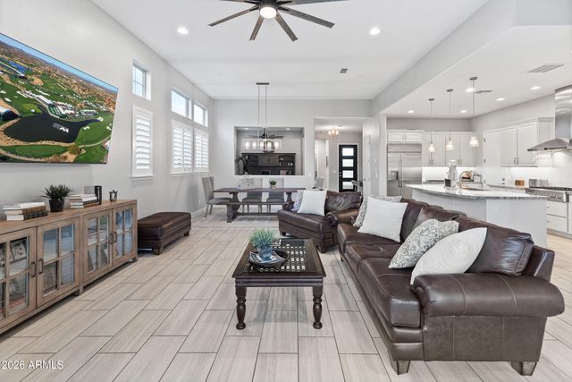 11938 W CREOSOTE Drive, Peoria, AZ 85383