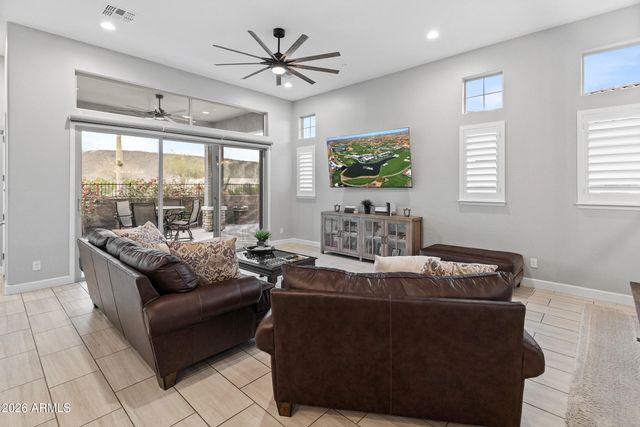 11938 W CREOSOTE Drive, Peoria, AZ 85383