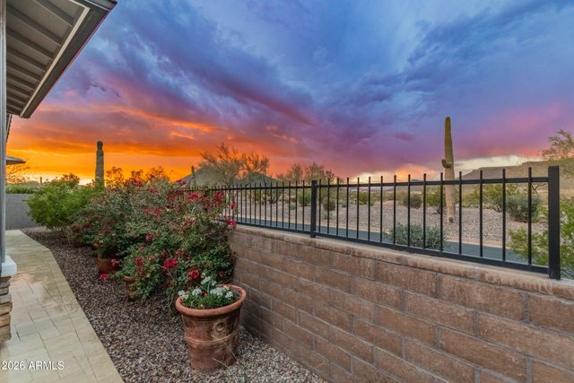 11938 W CREOSOTE Drive, Peoria, AZ 85383