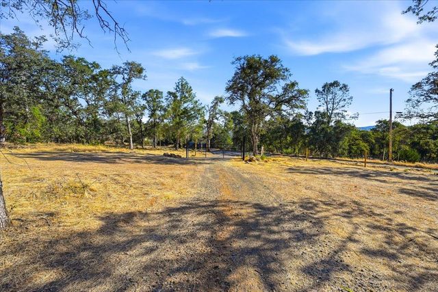 22311 Keller Rd, Smartsville, CA 95977
