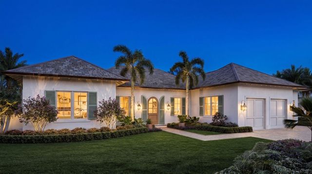 302 S Beach Road, Jupiter Island, FL 33455
