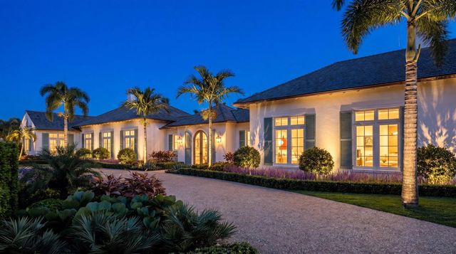 302 S Beach Road, Jupiter Island, FL 33455