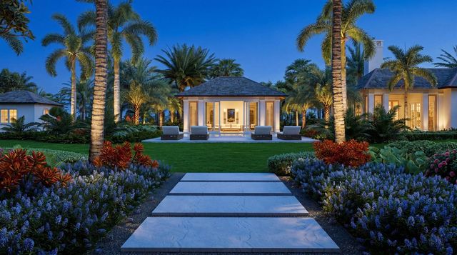 302 S Beach Road, Jupiter Island, FL 33455