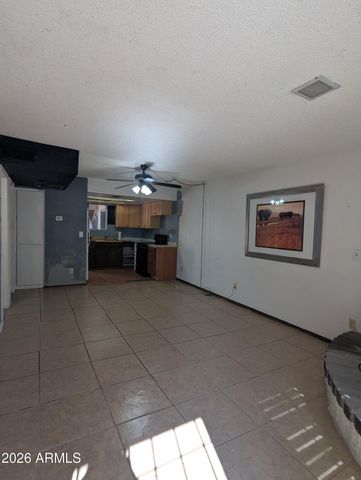 404 E OSAGE Avenue, Apache Junction, AZ 85119