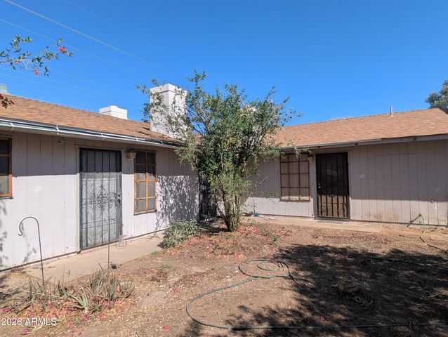 404 E OSAGE Avenue, Apache Junction, AZ 85119