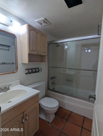 404 E OSAGE Avenue, Apache Junction, AZ 85119