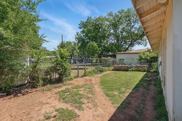 3560 N Ninth, Abilene, TX 79603