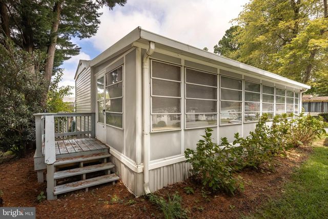 273 WOODHAVEN CT, Berlin, MD 21811