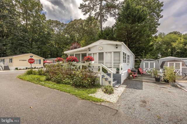 273 WOODHAVEN CT, Berlin, MD 21811