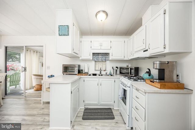 273 WOODHAVEN CT, Berlin, MD 21811