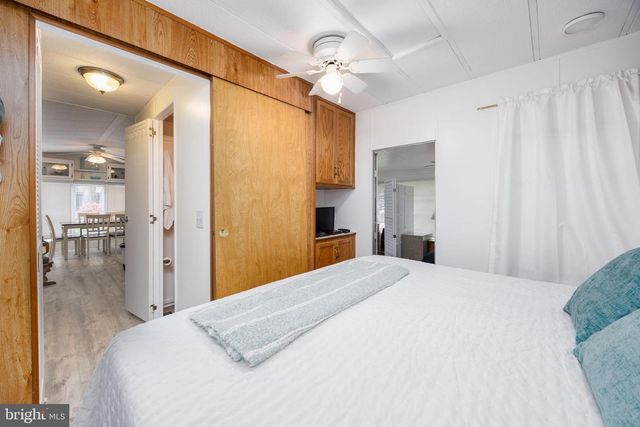 273 WOODHAVEN CT, Berlin, MD 21811