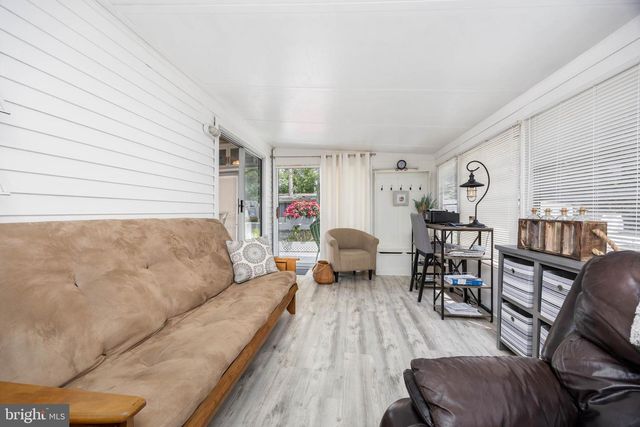 273 WOODHAVEN CT, Berlin, MD 21811