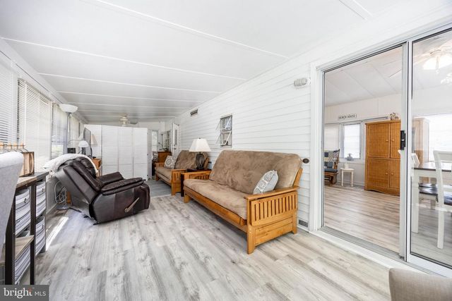 273 WOODHAVEN CT, Berlin, MD 21811