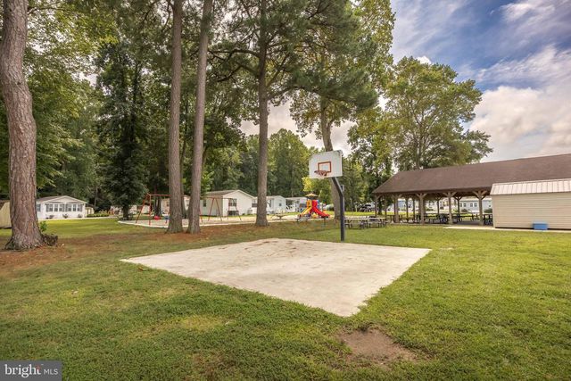 273 WOODHAVEN CT, Berlin, MD 21811