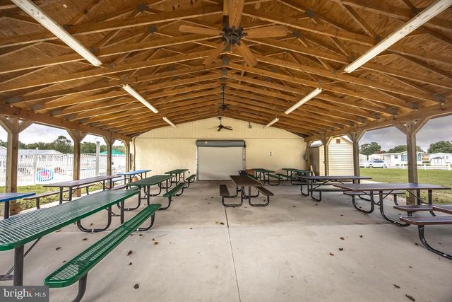 273 WOODHAVEN CT, Berlin, MD 21811