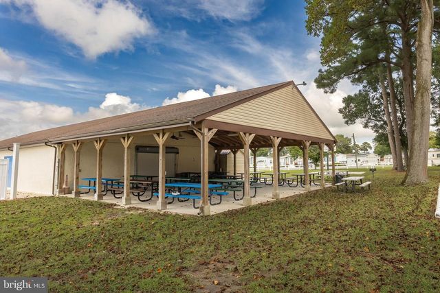 273 WOODHAVEN CT, Berlin, MD 21811