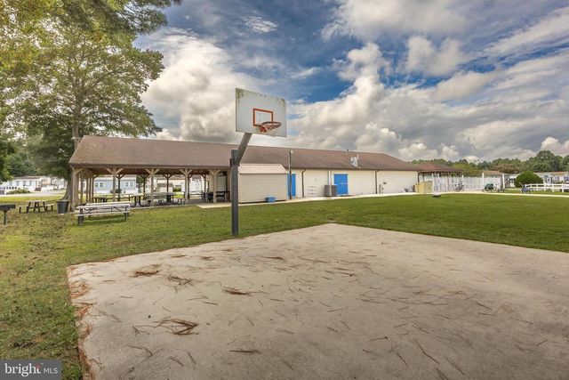 273 WOODHAVEN CT, Berlin, MD 21811