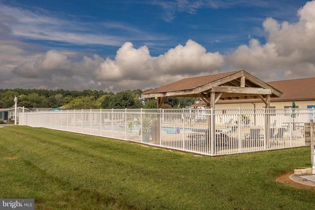 273 WOODHAVEN CT, Berlin, MD 21811